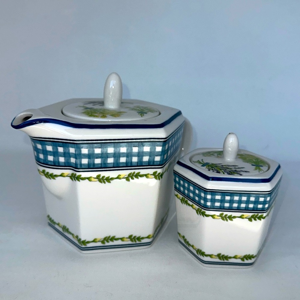 Vintage Mary Hughes Tea /
Coffee Pot and Sugar Bowl